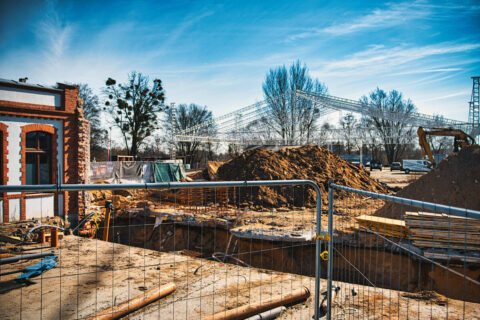 Odbudowa Fabryki Lloyda