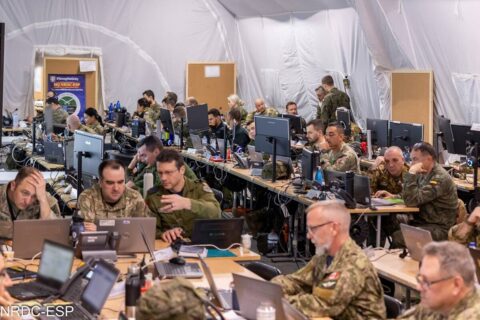 Wirtualny wróg atakował z lądu, morza, powietrza, kosmosu i w sieci