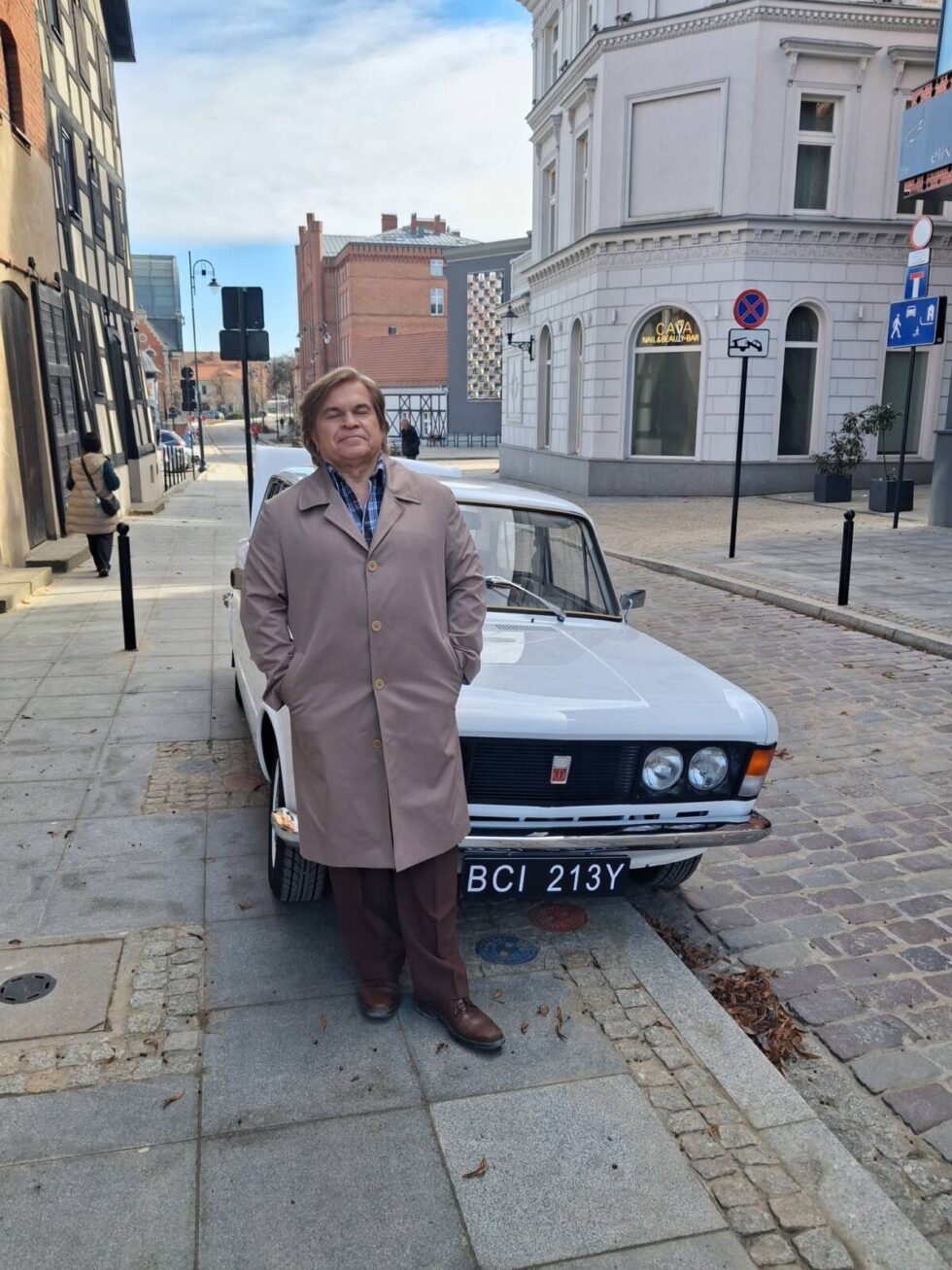 Bydgoskie ulice planem filmowym. Trwają zdjęcia do czarnej komedii „Morderstwo w Filharmonii”