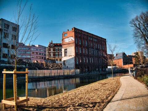 Przebudowa dawnej Farbiarni Wilhelma Koppa