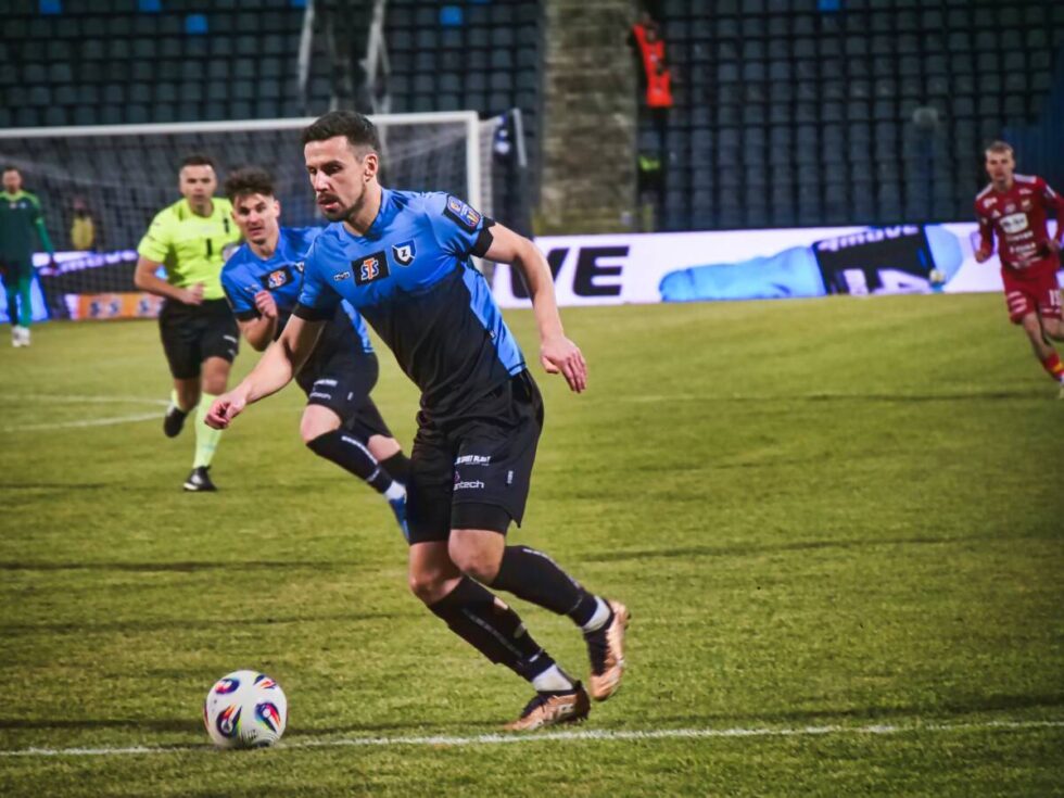 Zawisza ściga Polonię. Enea Abramczyk Astoria, choć osłabiona, ucieka rywalom