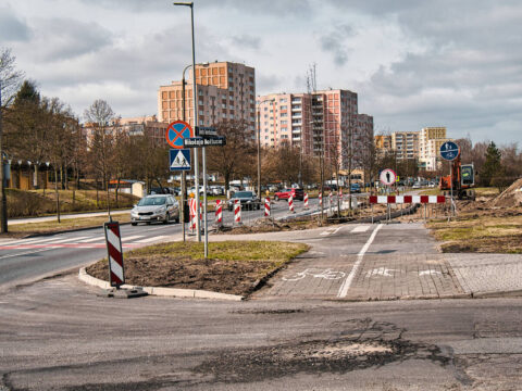 Przystanki na ul. Józefa Twardzickiego