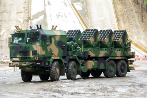 Ponad 300 milionów złotych dla Belmy. Inwestycje w bydgoskiej zbrojeniówce przełożą się na wzrost bezpieczeństwa państwa