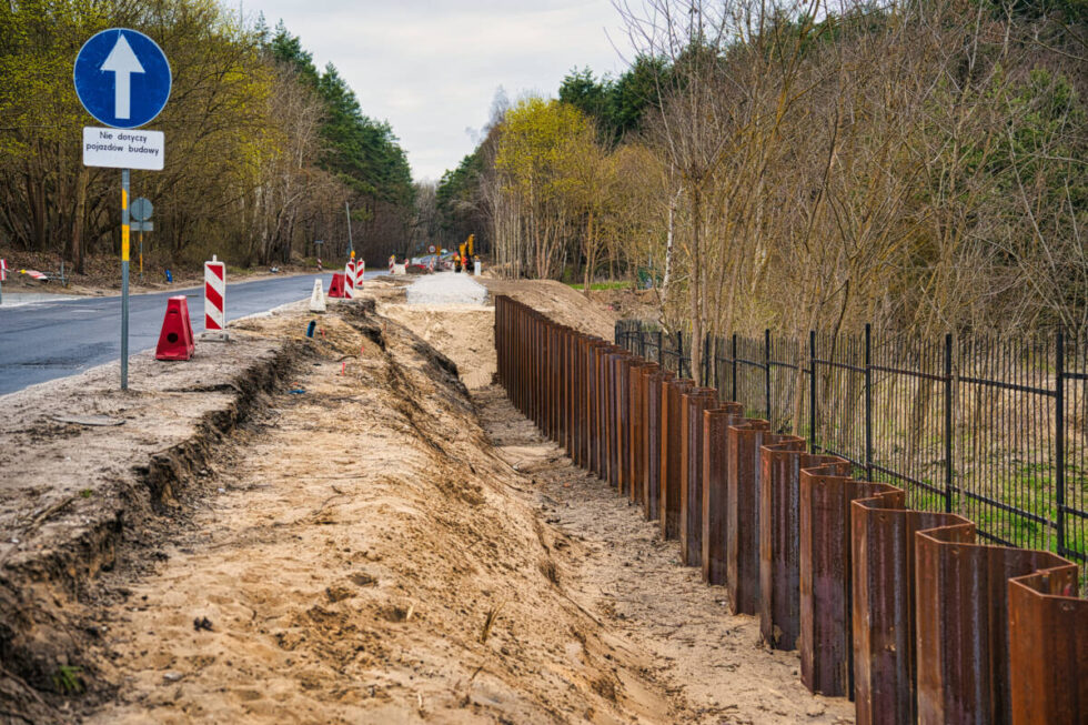 Rowerzyści będą bezpieczniejsi w Fordonie. Powstają też nowe drogi do centrum i gminy Osielsko