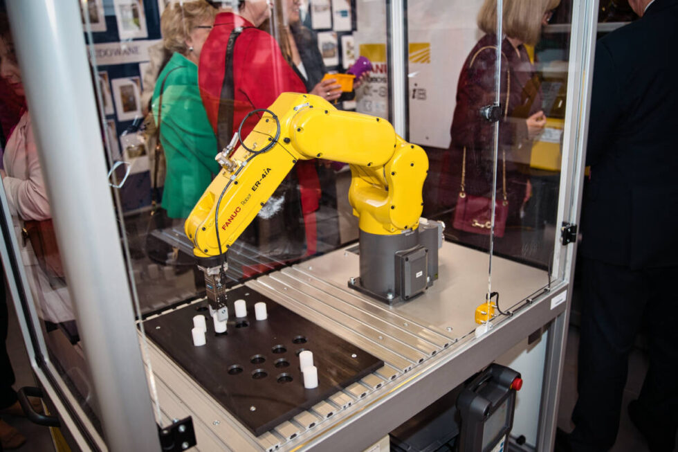 Nowoczesna edukacja dla przemysłu przyszłości. Unikatowe Branżowe Centrum Umiejętności otwarte w Bydgoszczy