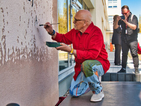 Mural Andrzeja Pągowskiego i kamień węgielny w Centrum Hodowli i Uprawy Roślin Politechniki Bydgoskiej [ZDJĘCIA]