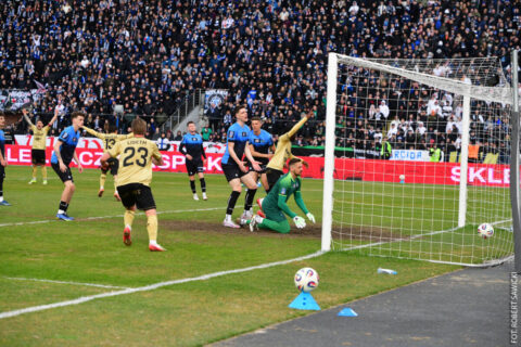 Zawisza Bydgoszcz – Górnik Zabrze. Piłkarskie widowisko godne półfinału Pucharu Polski [ZDJĘCIA]