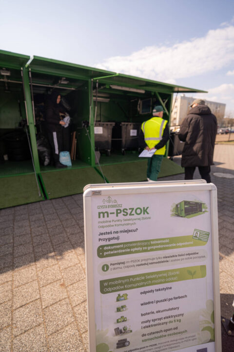 Sześć ton odpadów Bydgoszczanie oddali już w mobilnych PSZOK: To udany projekt