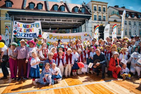 Przemarsz Kapeluszowy Seniorada