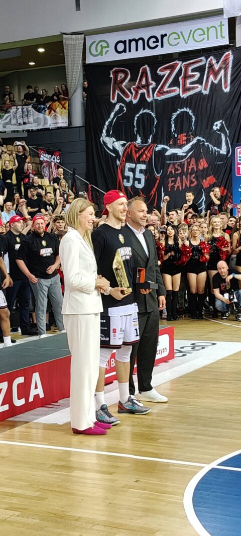 Piknik z Astorią i cele klubu w ekstraklasie: milion dolarów na zawodników, miejsce w najlepszej dziesiątce i umowa z MVP