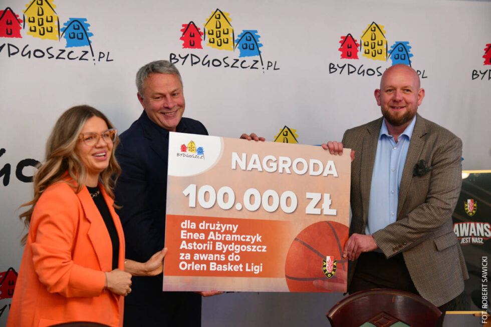 100 tysięcy złotych dla Astorii. Miasto nagradza klub za awans koszykarzy do ekstraklasy [ZDJĘCIA]