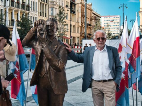 Lajkarz już stoi na Placu Wolności – pamiątka dawnych, ulicznych fotografów Bydgoszczy