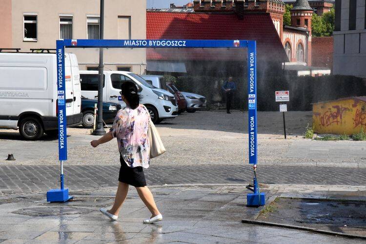 Meteorologowie ciągle ostrzegają. Uwaga na upały i burze w Bydgoszczy i regionie. Padł rekord ciepła