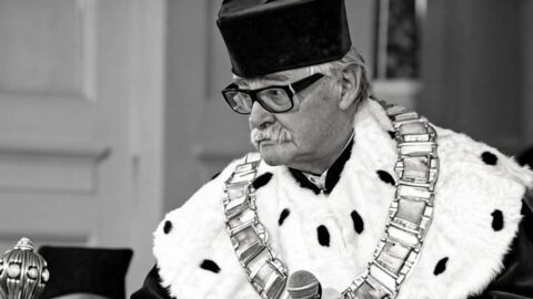 Zmarł prof. Janusz Ostoja-Zagórski. Były rektor UKW rozbudzał pasję do archeologii wśród studentów