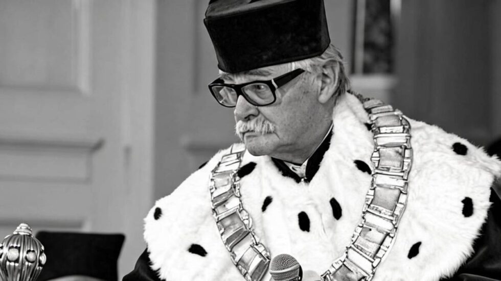 Zmarł prof. Janusz Ostoja-Zagórski. Były rektor UKW rozbudzał pasję do archeologii wśród studentów
