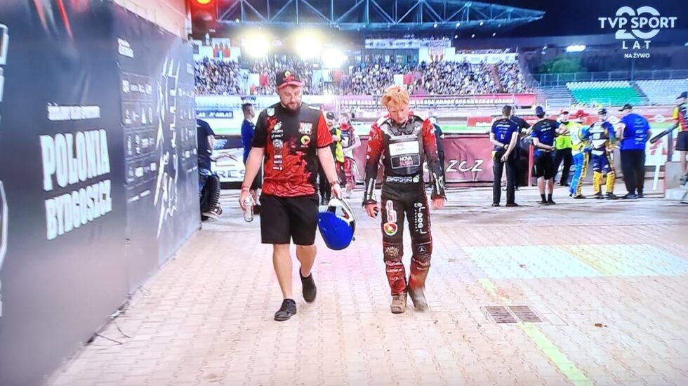 Dramatyczny finał młodzieżowych mistrzostw Polski.  Złoto i srebro dla asów z Bydgoszczy, ale na podium był smutek zamiast radości