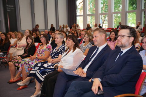 Wręczenie aktów nadania stopnia awansu zawodowego nauczyciela dyplomowanego