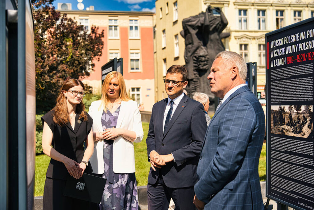 Briefing prasowy w przeddzień Święta Wojska Polskiego