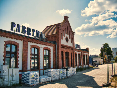 Odbudowa Fabryki Lloyda