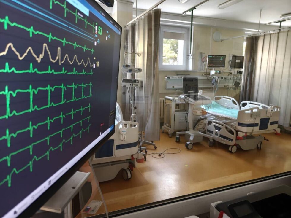 Sprzęt medyczny za 20 milionów złotych dla bydgoskiego szpitala. Pozwala lepiej leczyć choroby krążenia. Pieniądze z KPO