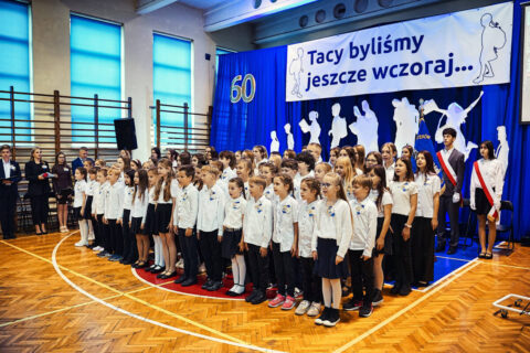 SP nr 61 świętuje okrągły jubileusz. Podstawówka skończyła 60 lat