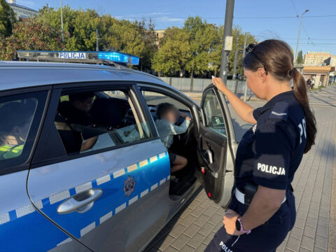 Uwaga na swoje dzieci w sklepach - policja znalazła 5-latka na Kapuściskach. To była błyskawiczna akcja