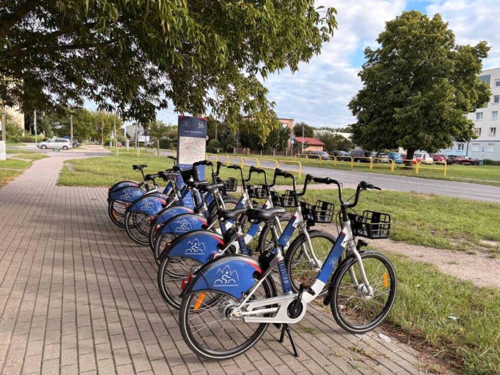 Ostatni miesiąc Bydgoskiego Roweru Aglomeracyjnego w tym sezonie. Poznaliśmy liczbę wypożyczeń rowerów tradycyjnych oraz „elektryków”