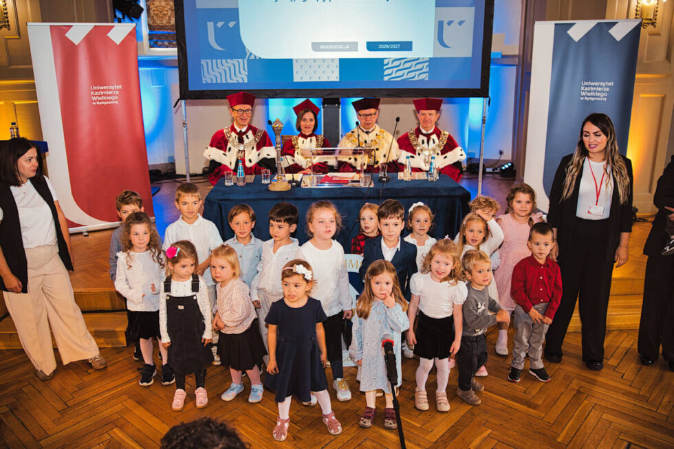 Inauguracja roku akademickiego na UKW. Pierwszy raz otworzyły go przedszkolaki [ZDJĘCIA]
