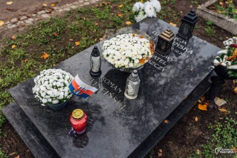 Bydgoszczanie pamiętają o zasłużonych mieszkańcach. Odwiedzą ich groby [ZDJĘCIA]