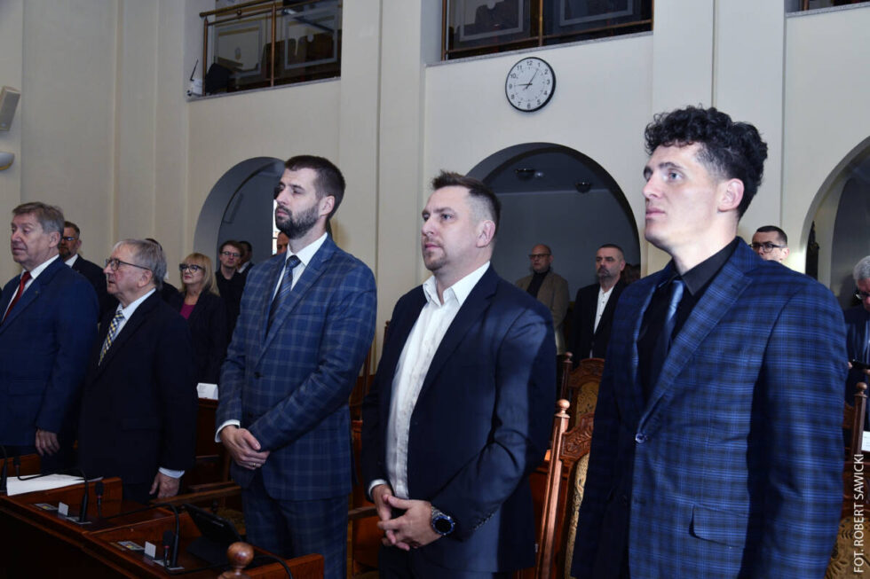 Ślubowanie radnego. Sebastian Grysiak nową twarzą w Radzie Miasta Bydgoszczy