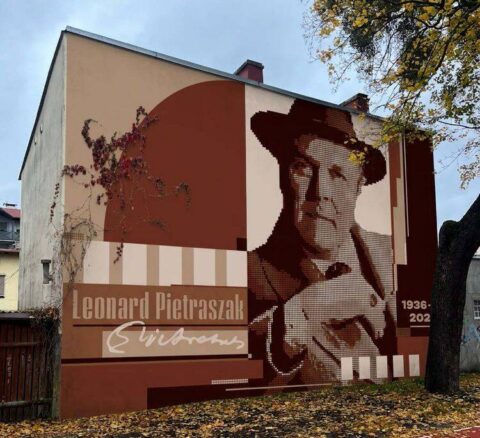 Tak będzie wyglądał mural Leonarda Pietraszaka przy szkole w Bydgoszczy, do której chodził. Nad Kanałem odbędzie się bieg jego imienia