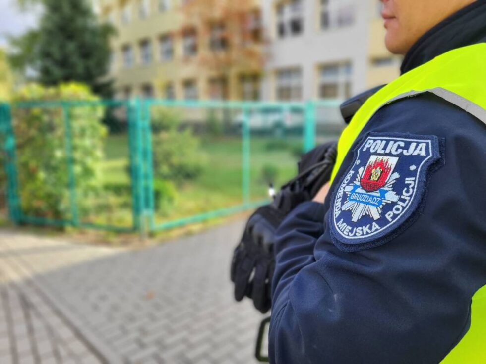 Bezpieczeństwo w szkołach w Bydgoszczy i województwie kujawsko-pomorskim – konferencja prasowa w Urzędzie Wojewódzkim